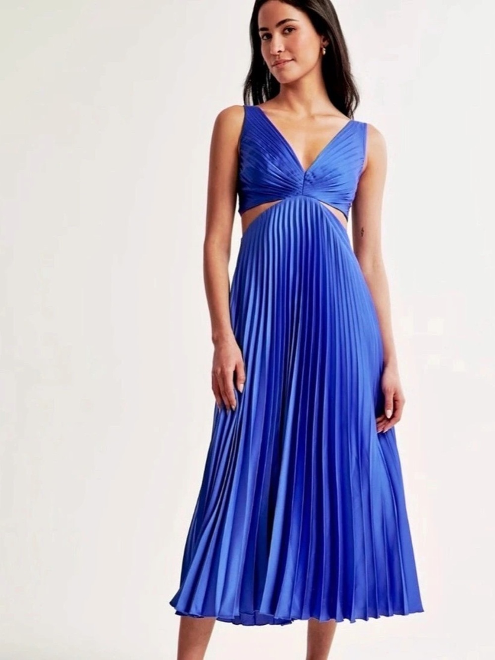 Abercrombie & Fitch The A&F Giselle Pleated Cutout Maxi Dress Blue Small